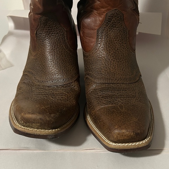 Ariat Brown Leather Western Boots - Picture 2 of 7
